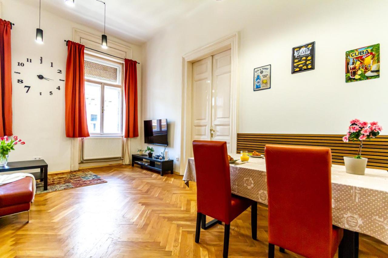 Supercentral Boutique Suite Boedapest Buitenkant foto